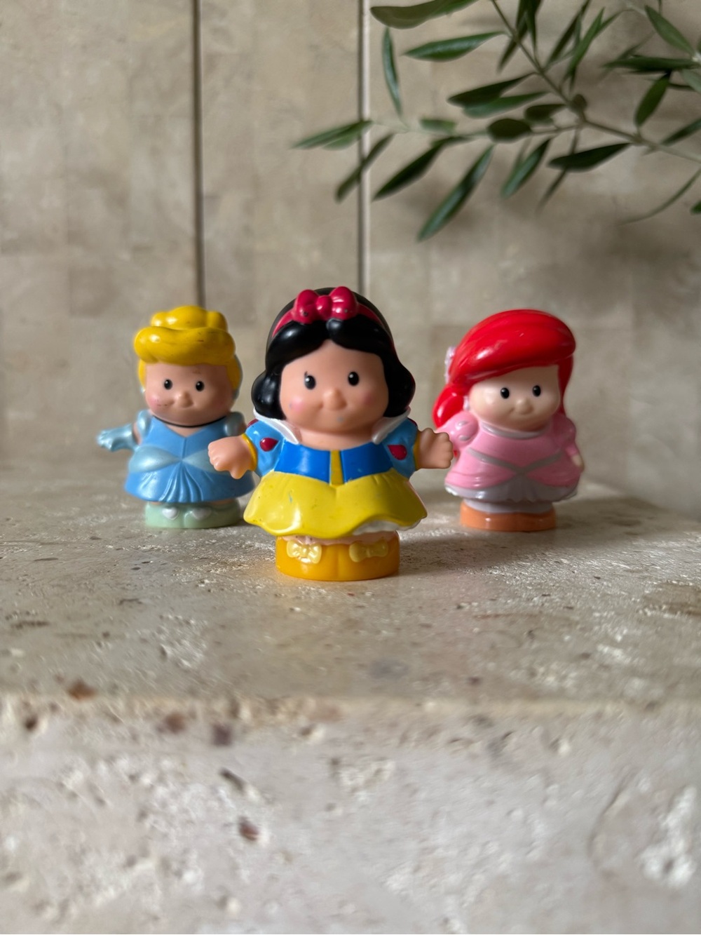 LITTLE PEOPLE | princess talkers